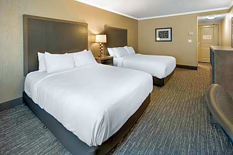 Queen Room with Two Queen Beds and Walk-In Shower - Disability Access/Non-Smoking