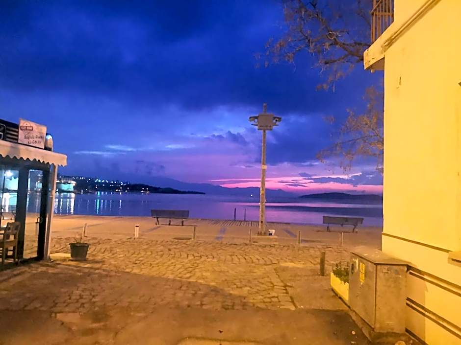 LİMON OTEL FOÇA