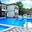 Otantik Hotel Club & Spa