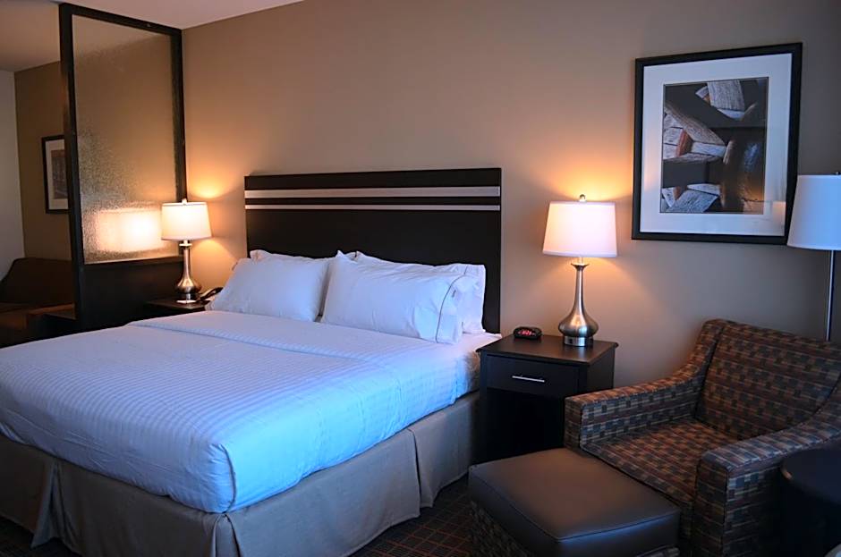 Holiday Inn Express & Suites Denver West - Golden By IHG