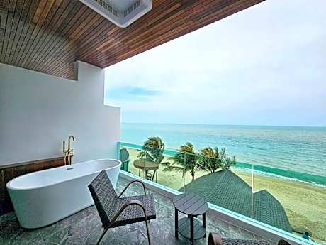 Deluxe Ocean View Twin Room
