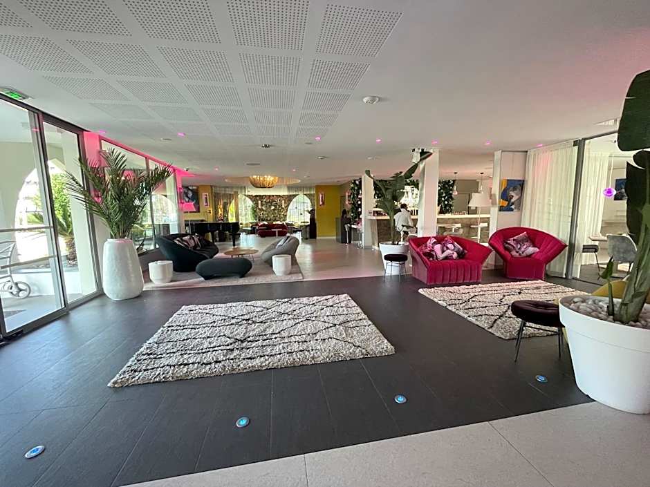 Oz'inn Hotel & Spa