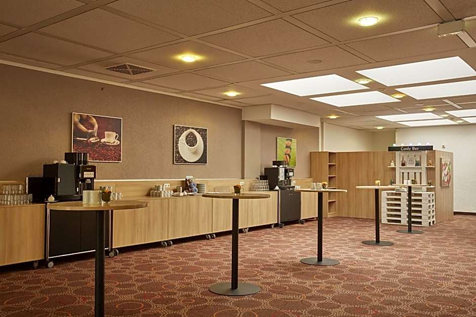 Sunday Hotel Wiesbaden Niedernhausen