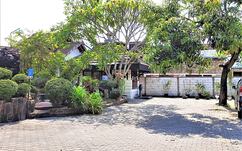 Hotel Perdana by ZUZU