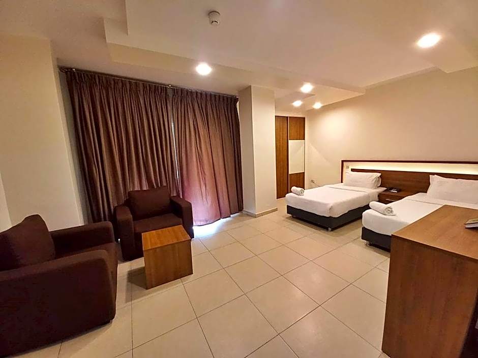 Lujain Hotel Suites                                                                         