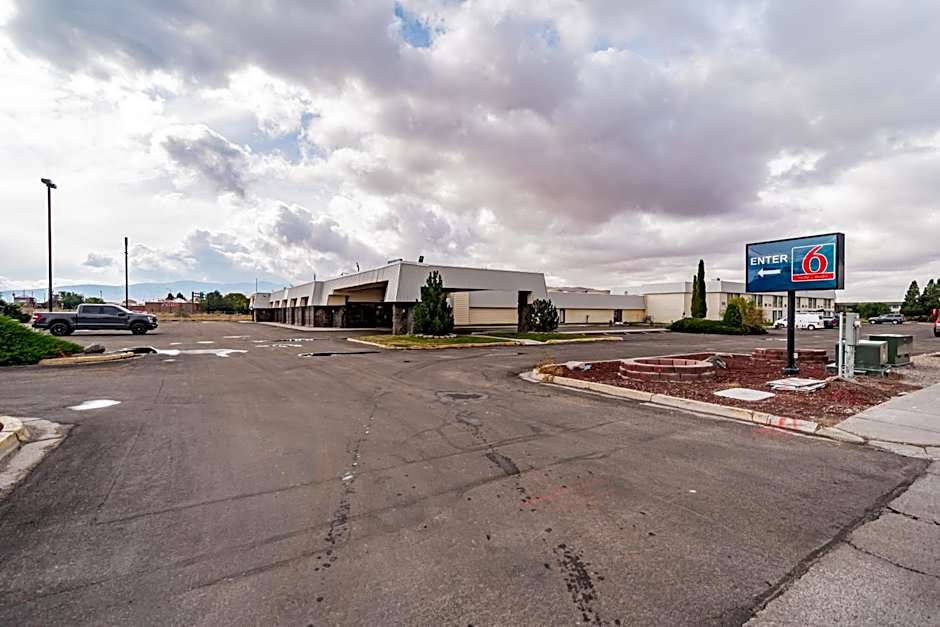 Studio 6 Pocatello, ID