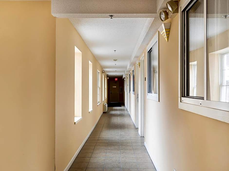 Mansion View Inn & Suites