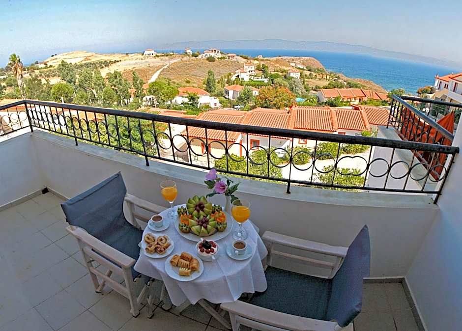 Belvedere Aeolis Hotel