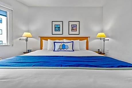 Executive Suites with Bay View