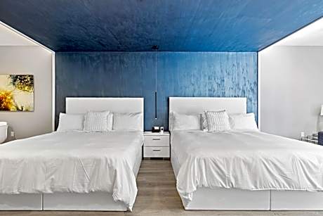 Deluxe King Suite with Two King Beds, Non-Smoking
