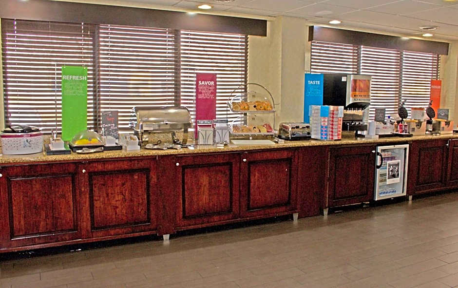 Hampton Inn Norfolk/Chesapeake (Greenbrier Area)