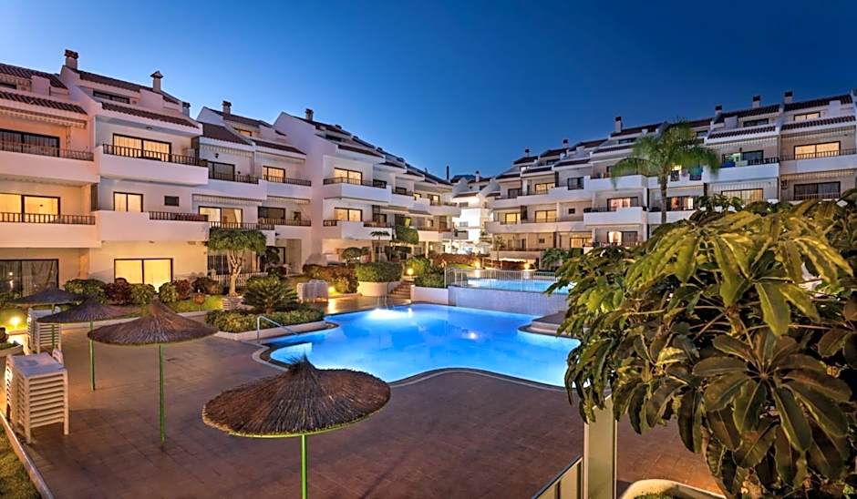 Apartamentos Hg Cristian Sur