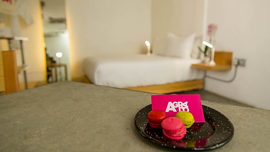 Agrado Guest House