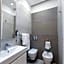 White 1903 - Rooftop Pool & Luxury Rooms