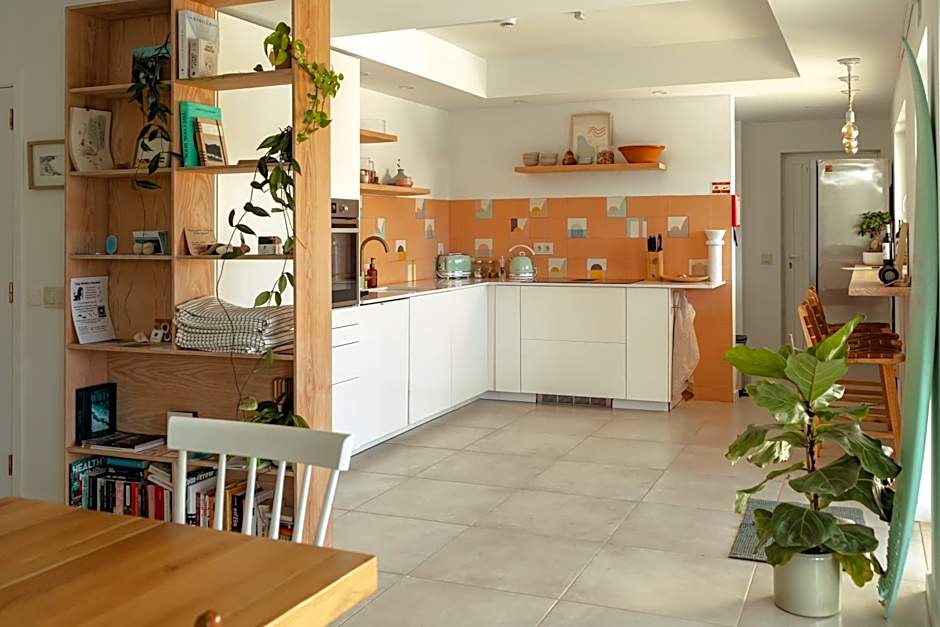 Birds of Paradise - Boutique Surf Lodge