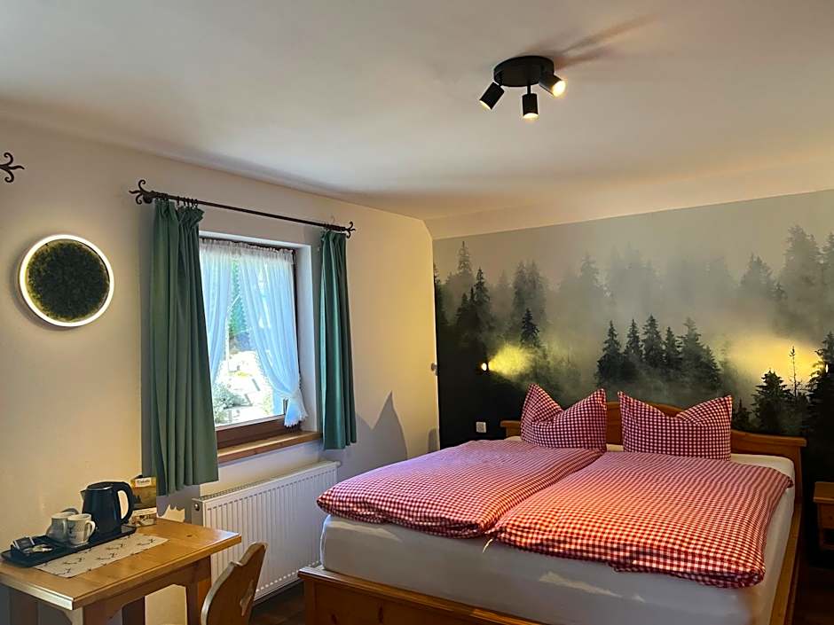 Schwarzwald-Hotel Kraeutle