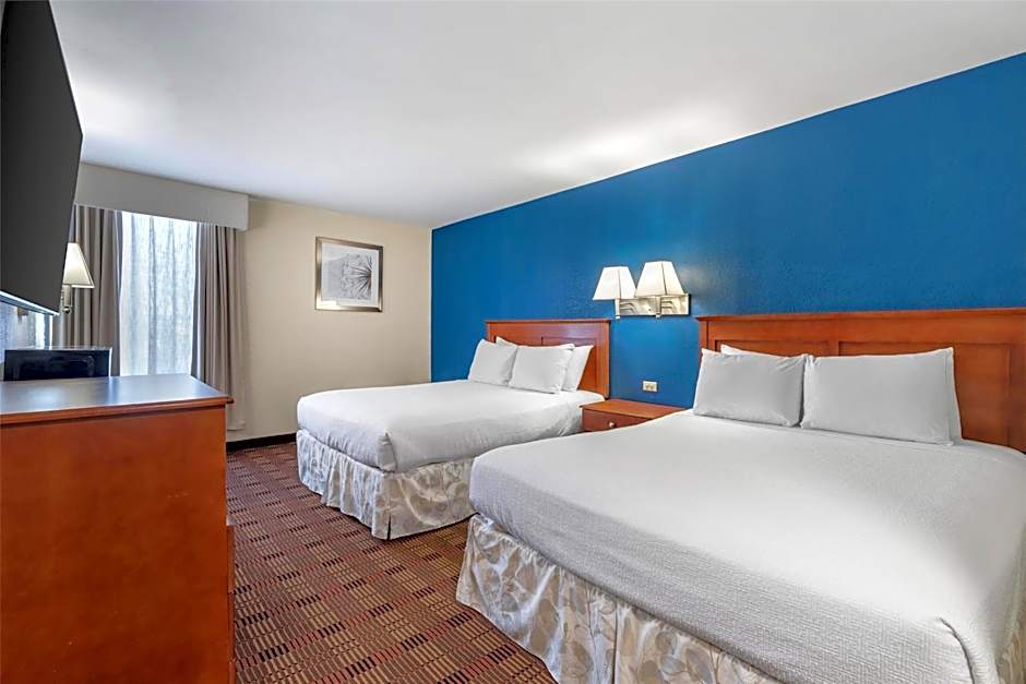 Sure Stay Hotel by Best Western East Brunswick Inn