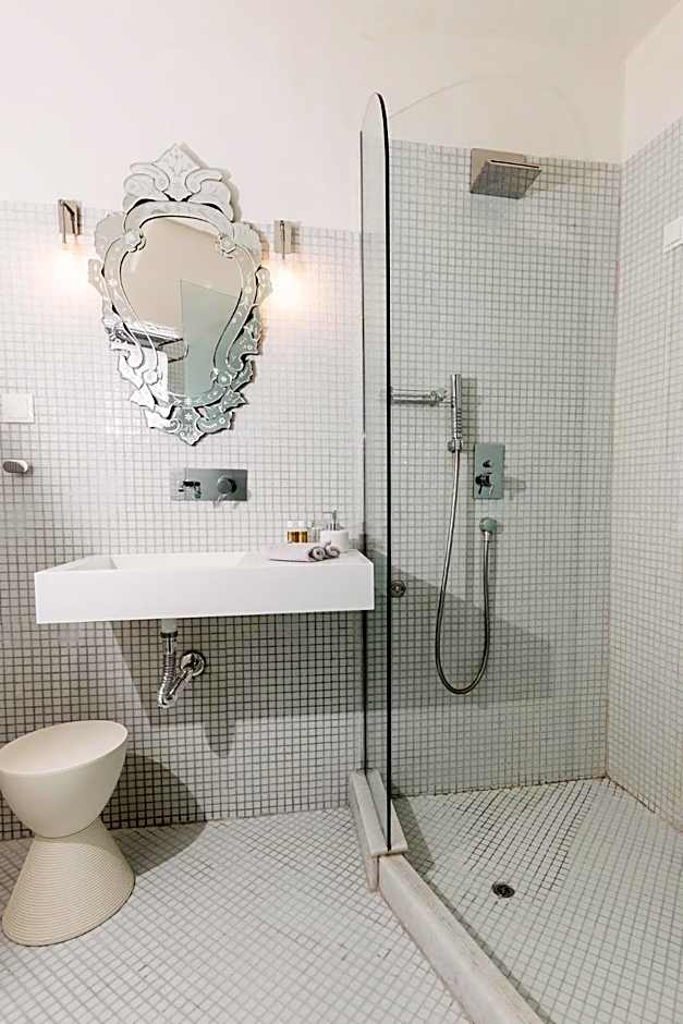 5 Hermoupolis Concept Sites