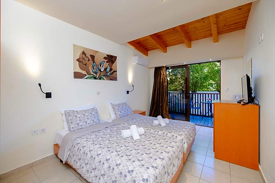 Heleni Beach Hotel