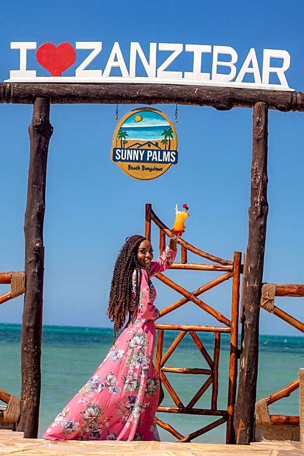 Sunny Palms Beach Bungalows