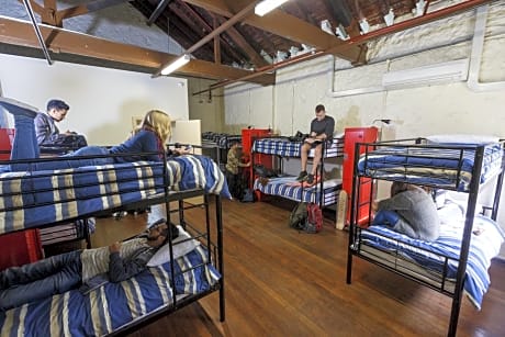 Bed in 10-Bed Mixed Dormitory Room