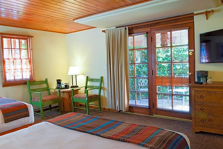 Inn on the Alameda