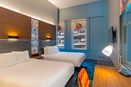 Aloft, Guest room, 2 Queen