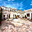 Crassus Cave Hotel