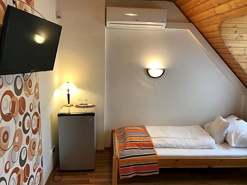 Photo 1 of 4 of Standard 2 Beds