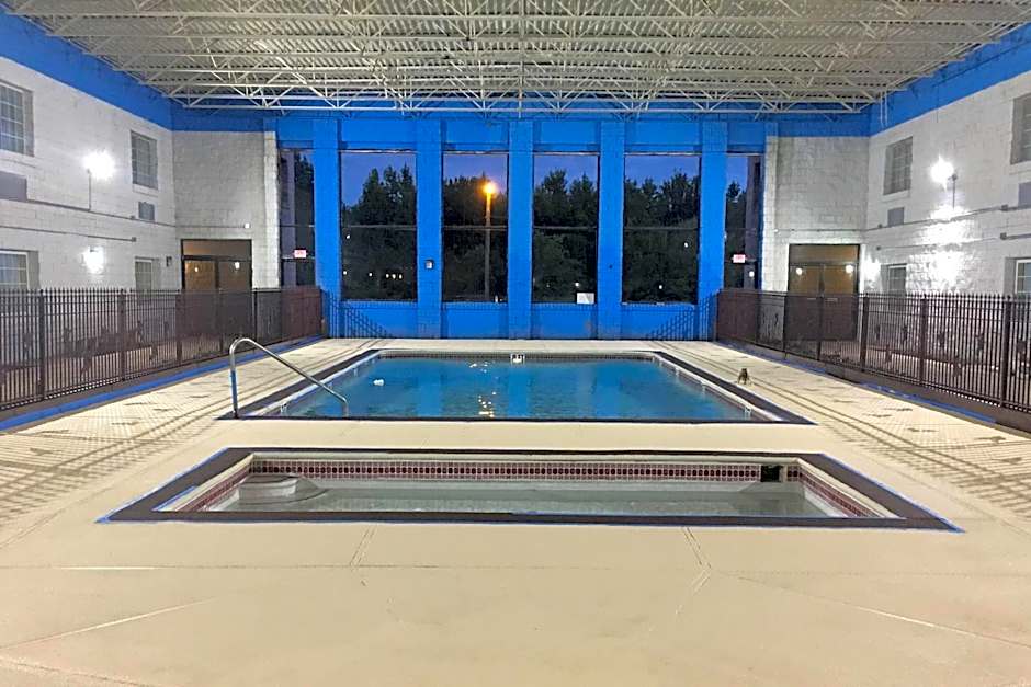 Quality Inn & Suites Paragould