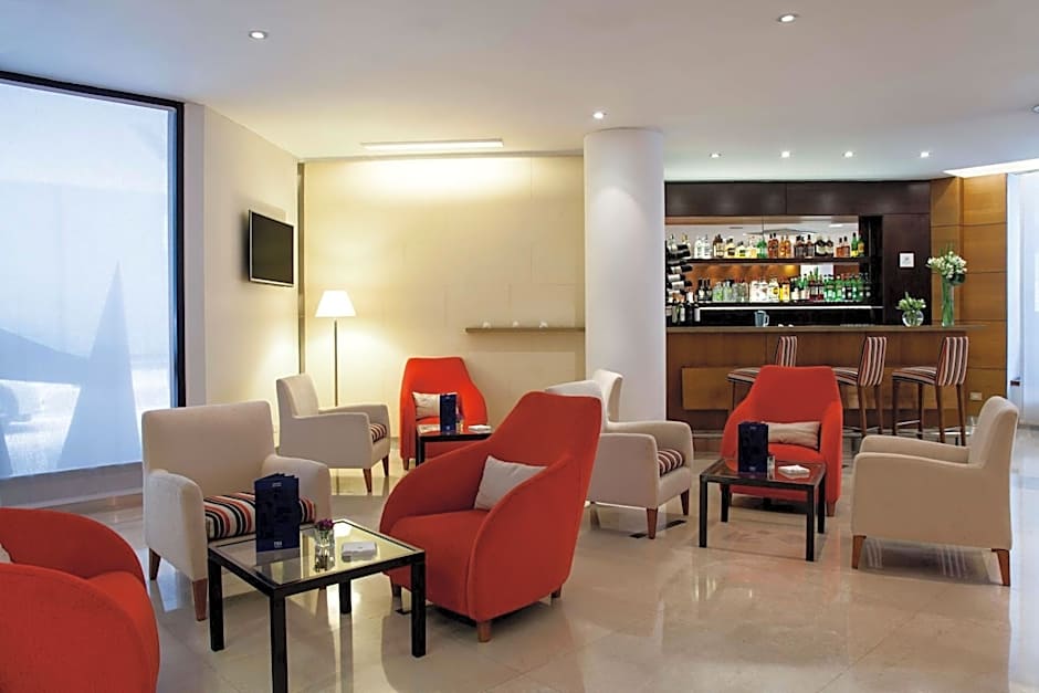 NH Buenos Aires Florida