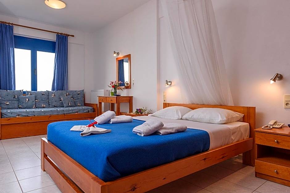 Finikas Studios & Apartments - Kalamaki Holidays