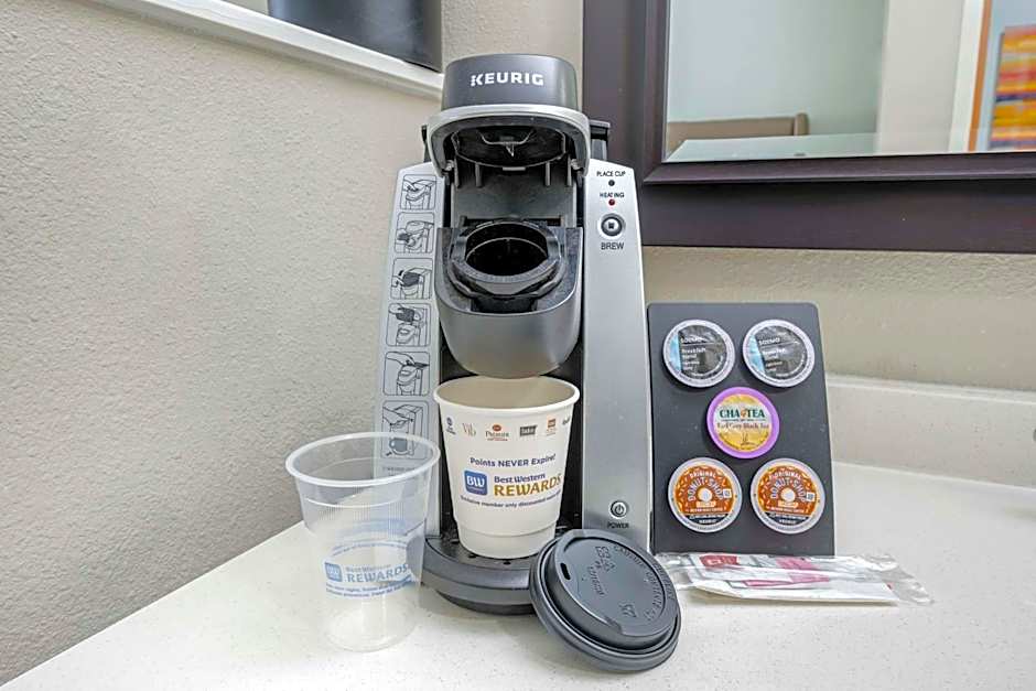 Best Western Plus Peppertree Inn At Omak