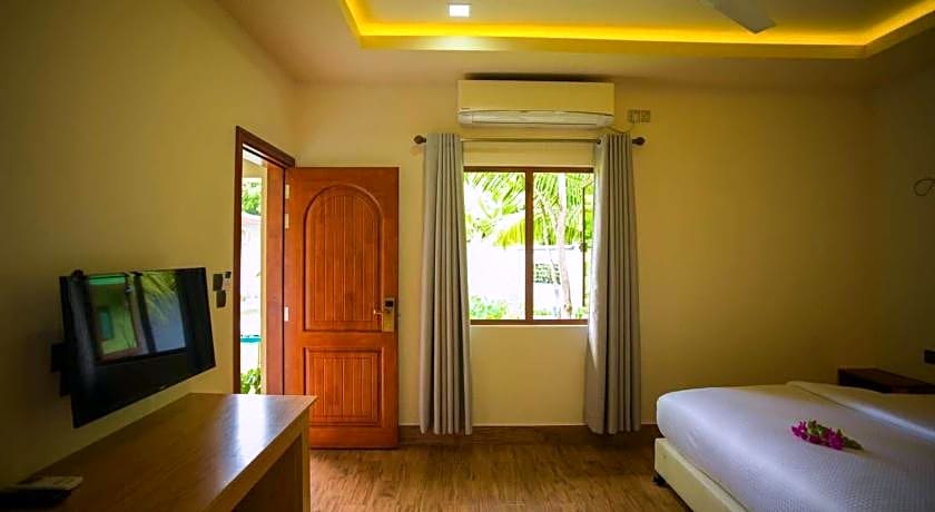 Tiger shark Residence 