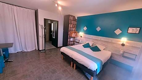 Comfort Triple Room