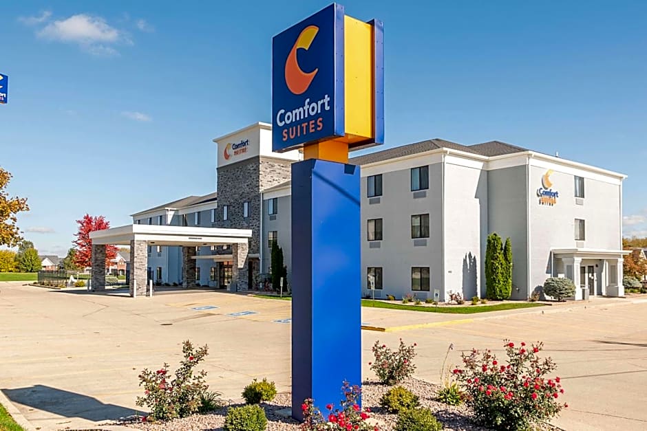 Comfort Suites Bloomington I-55 and I-74