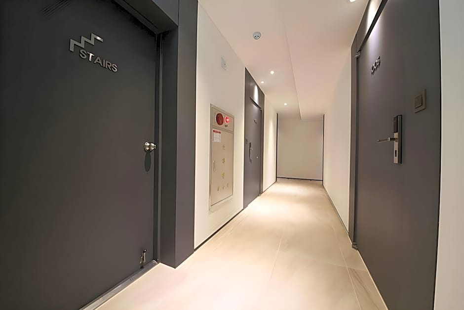 Hotel Zam 101
