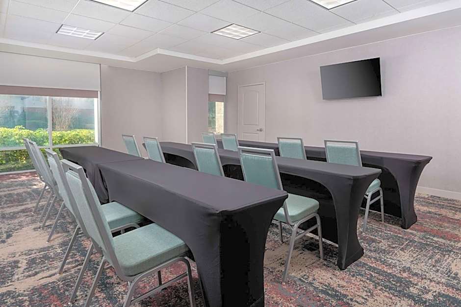 Homewood Suites by Hilton Tampa Airport-Westshore