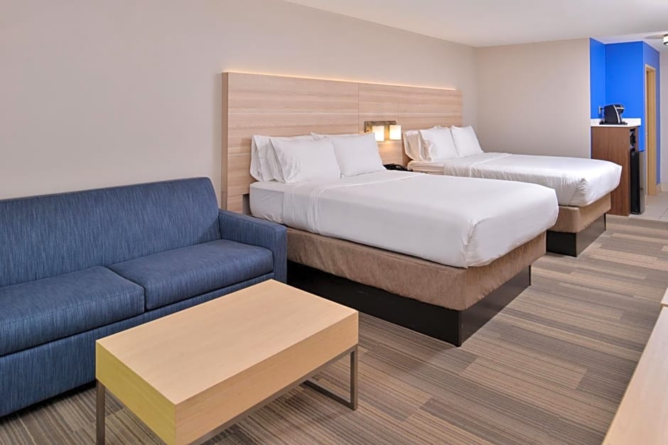 Holiday Inn Express Hotel and Suites Cincinnati - Mason By IHG