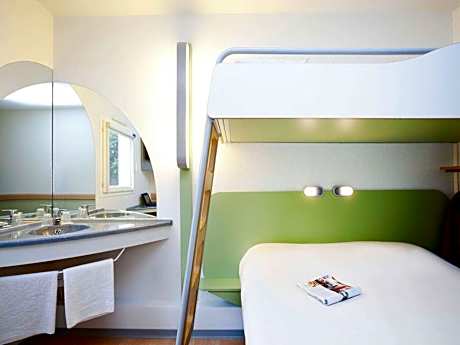 Triple Room - Reduced Mobility