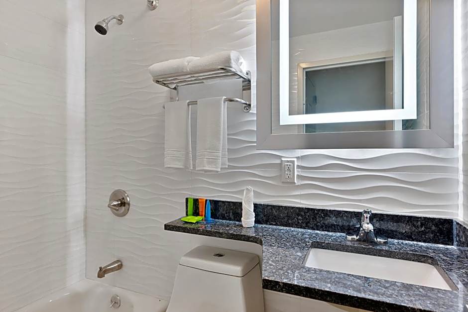Casa Blanca Hotel Brooklyn