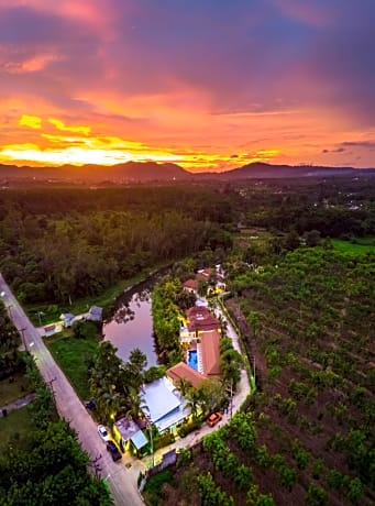 Colorful Pool Villa