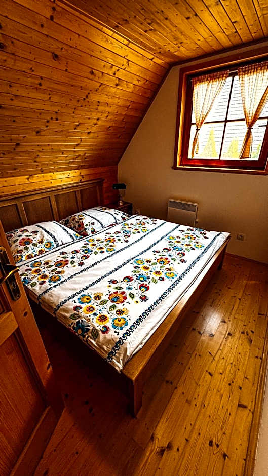 Drevenička Amálka