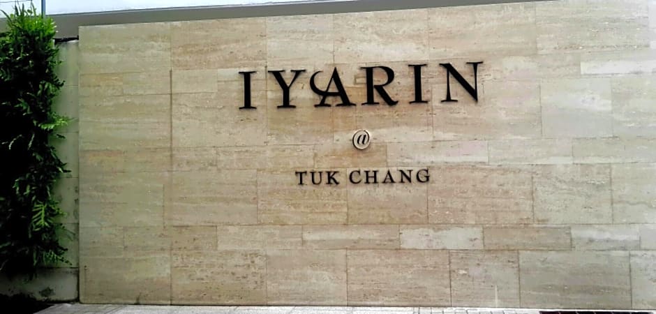 Iyarin@tuk Chang Ratchayothin Hotel