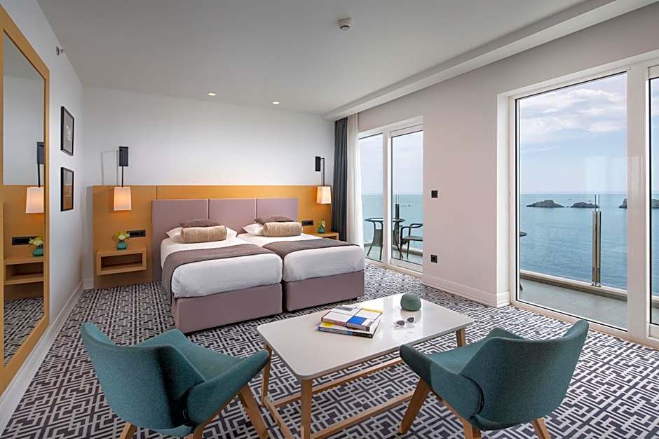 Royal Neptun Hotel
