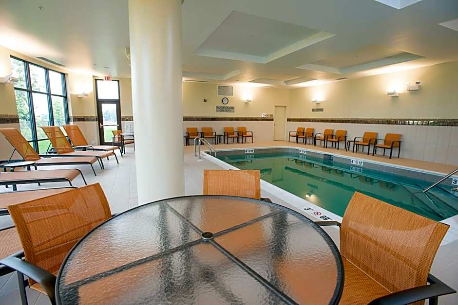 Courtyard by Marriott Cincinnati Midtown/Rookwood