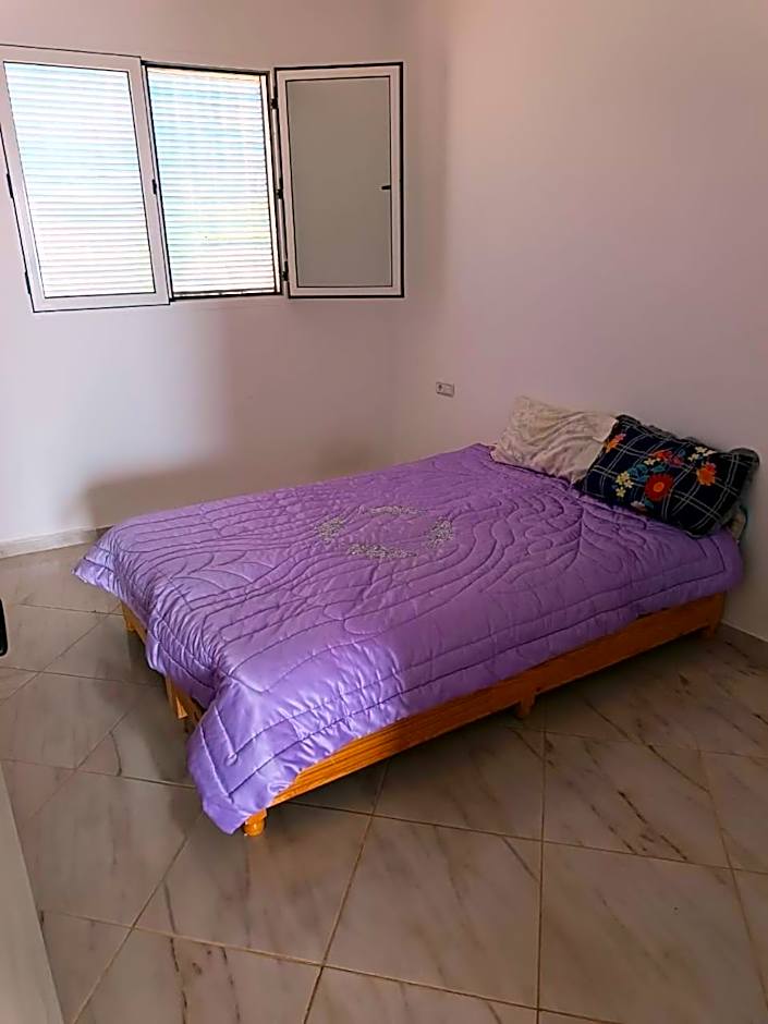 Villa en el campo sobre el mar