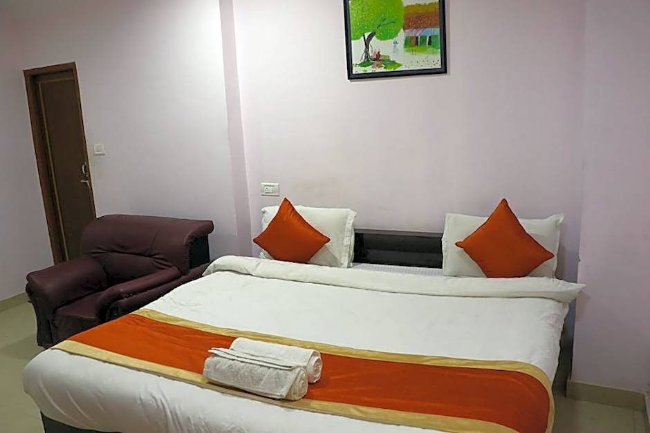 Hotel Sarweshwary