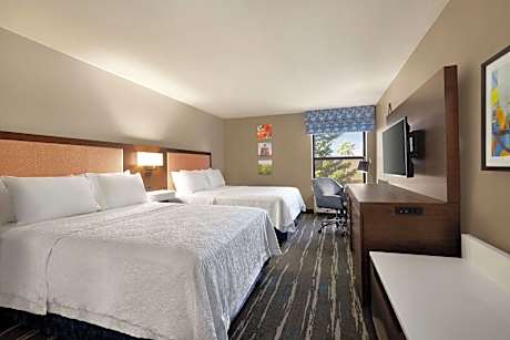 Room with Two Queen Beds - Non-Smoking