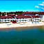 Super 8 by Wyndham Mackinaw City/Beachfront Area